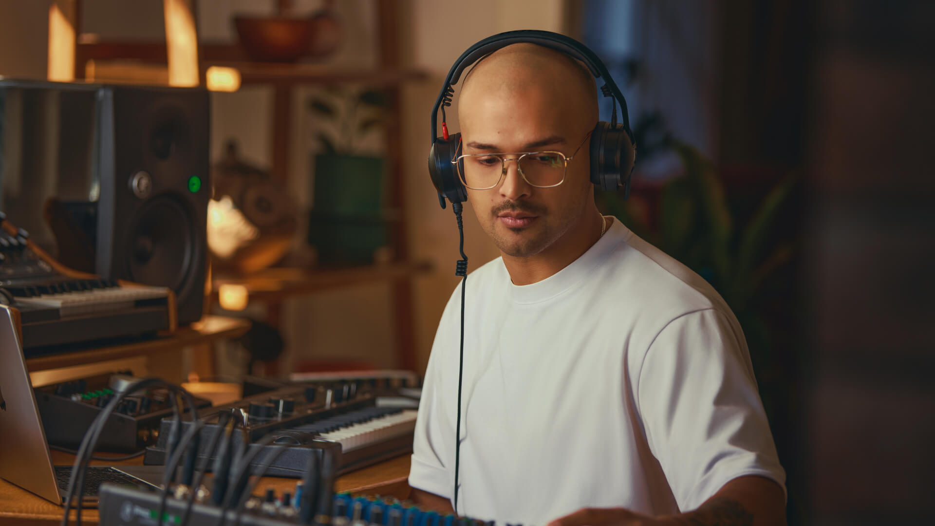 Home DJ using NTH-50