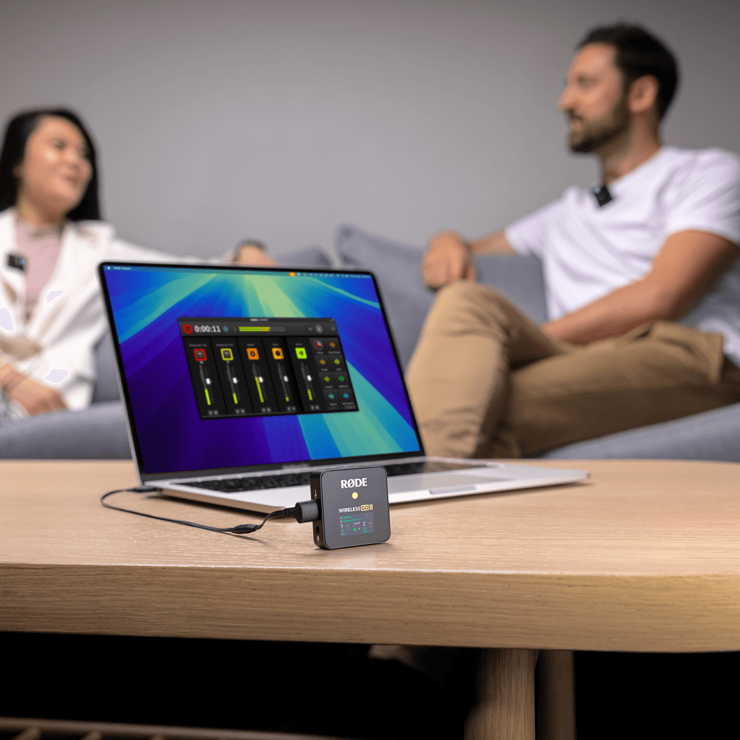 Wireless GO II lounge podcast with RØDE Connect